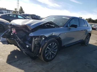 2024 Cadillac Lyriq 1GYKPTRK5RZ107588