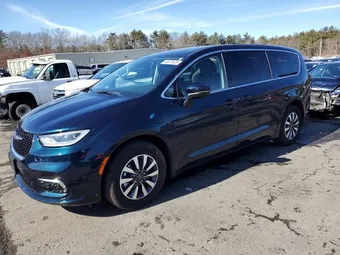2023 Chrysler Pacifica Hybrid 2C4RC1L77PR503392