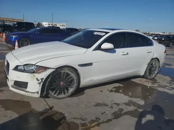 2016 Jaguar XF SAJBE4BV8GCY02512