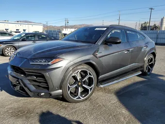 2019 Lamborghini URUS ZPBUA1ZL8KLA01957