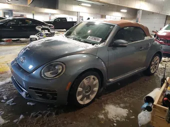 2019 Volkswagen Beetle 3VW5DAAT7KM512327