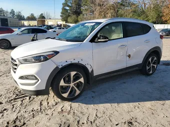 2016 Hyundai Tucson KM8J33A29GU181210
