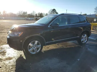 2014 Volkswagen Touareg WVGEP9BP8ED000890