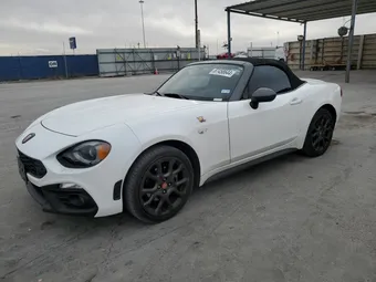 2019 Fiat 124 Spider JC1NFAEK2K0142905