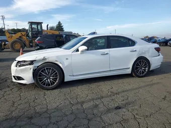 2016 Lexus LS 460 JTHBL5EF3G5140145