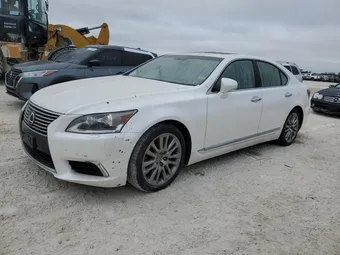 2016 Lexus LS 460 JTHCL5EF6G5026953