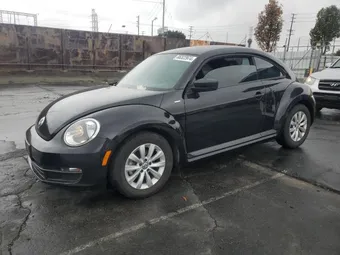 2016 Volkswagen Beetle 3VWF17AT6GM609381