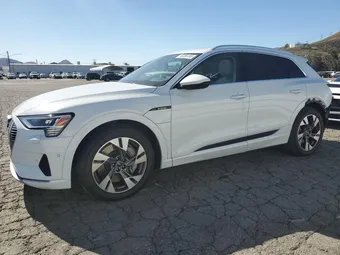 2021 Audi e-tron WA1VAAGE8MB040051