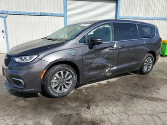 2023 Chrysler Pacifica Hybrid 2C4RC1L79PR523045