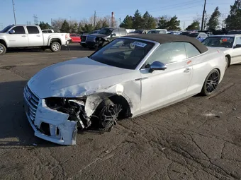 2019 Audi S5 WAUY4GF57KN001975