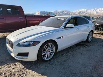 2016 Jaguar XF SAJBE4BV1GCY08779
