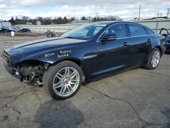 2017 Jaguar XJ-Series SAJWJ2GD0H8W07154