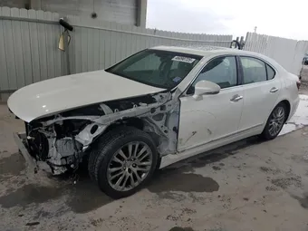 2016 Lexus LS 460 JTHBL5EF1G5140323