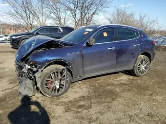 2017 Maserati Levante ZN661YUL1HX245191