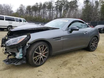 2017 Mercedes-Benz SLC WDDPK6GA5HF130025
