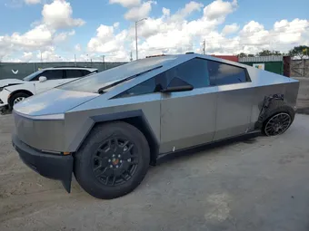 2024 Tesla Cybertruck 7G2CEHEE6RA026631