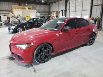 2019 Alfa Romeo Giulia ZARFAMBN4K7621586