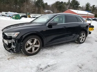 2019 Audi e-tron WA1LAAGE1KB020941