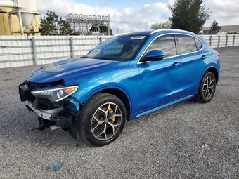 2020 Alfa Romeo Stelvio ZASPAKBN7L7C99442