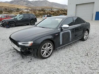 2015 Audi RS4 WAUBGAFLXFA080564