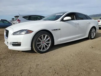 2018 Jaguar XJ-Series SAJWA1C70J8W13410