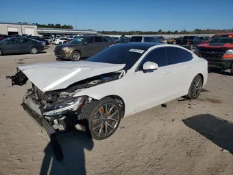 2017 Volvo S90 YV1102AK7H1014266