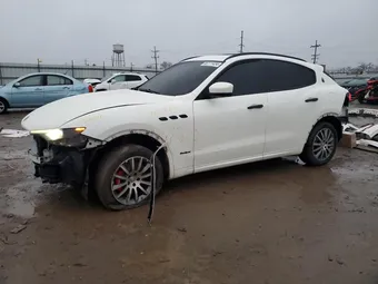 2018 Maserati Levante ZN661YUS0JX302171