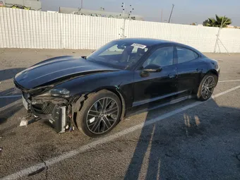2020 Porsche Taycan WP0AC2Y13LSA70186