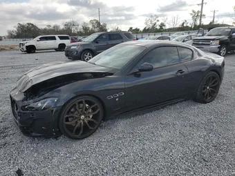 2014 Maserati Granturismo ZAM45VLA2E0095927