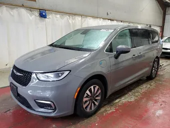 2023 Chrysler Pacifica Hybrid 2C4RC1L77PR541382