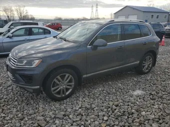 2015 Volkswagen Touareg WVGEP9BP5FD004672