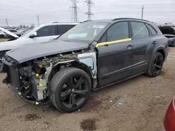 2019 Bentley Bentayga SJAAM2ZV3KC027120