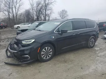 2021 Chrysler Pacifica Hybrid 2C4RC1L72MR585897