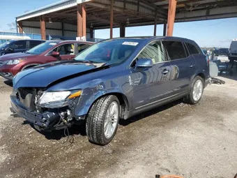 2019 Lincoln MKT 2LMHJ5AT4KBL01314
