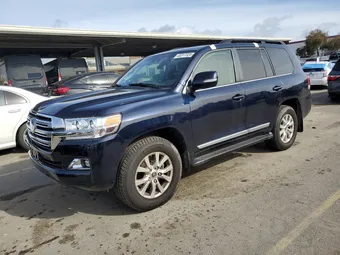2016 Toyota Land Cruiser JTMCY7AJ1G4042914
