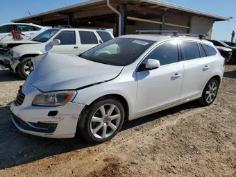2017 Volvo V60 YV140MEMXH1338624