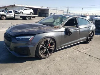 2022 Audi S5 WAUC4CF53NA022434