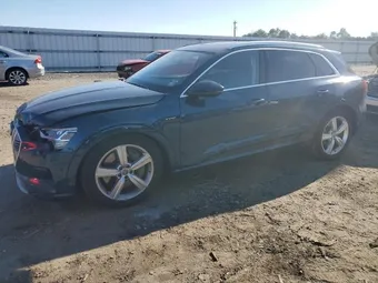 2019 Audi e-tron WA1LAAGE9KB006351