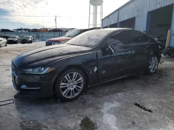 2018 Jaguar XE SAJAL4FX7JCP18458