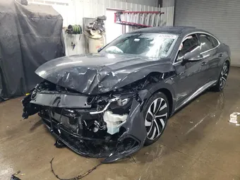 2021 Volkswagen Arteon WVWHR7AN9ME009493