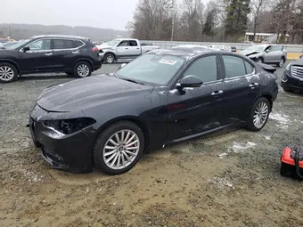 2023 Alfa Romeo Giulia ZARFAMAN7P7670287