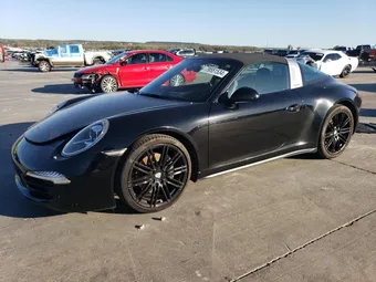 2016 Porsche 911 WP0BA2A91GS132102