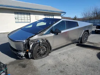 2024 Tesla Cybertruck 7G2CEHED6RA052332