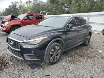 2018 Infiniti QX30 SJKCH5CR2JA060545