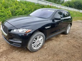 2017 Jaguar F-PACE SADCS2BV8HA061263