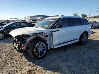 2021 Lincoln Aviator 5LMYJ8XY3MNL01891