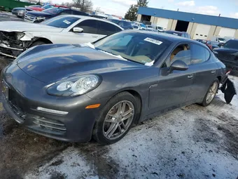 2014 Porsche Panamera WP0AA2A74EL015048