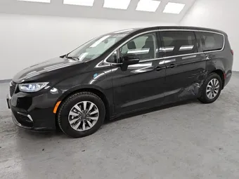 2023 Chrysler Pacifica Hybrid 2C4RC1L70PR631392