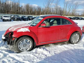 2018 Volkswagen Beetle 3VWJD7AT0JM728178