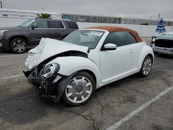 2019 Volkswagen Beetle 3VW5DAAT1KM503803